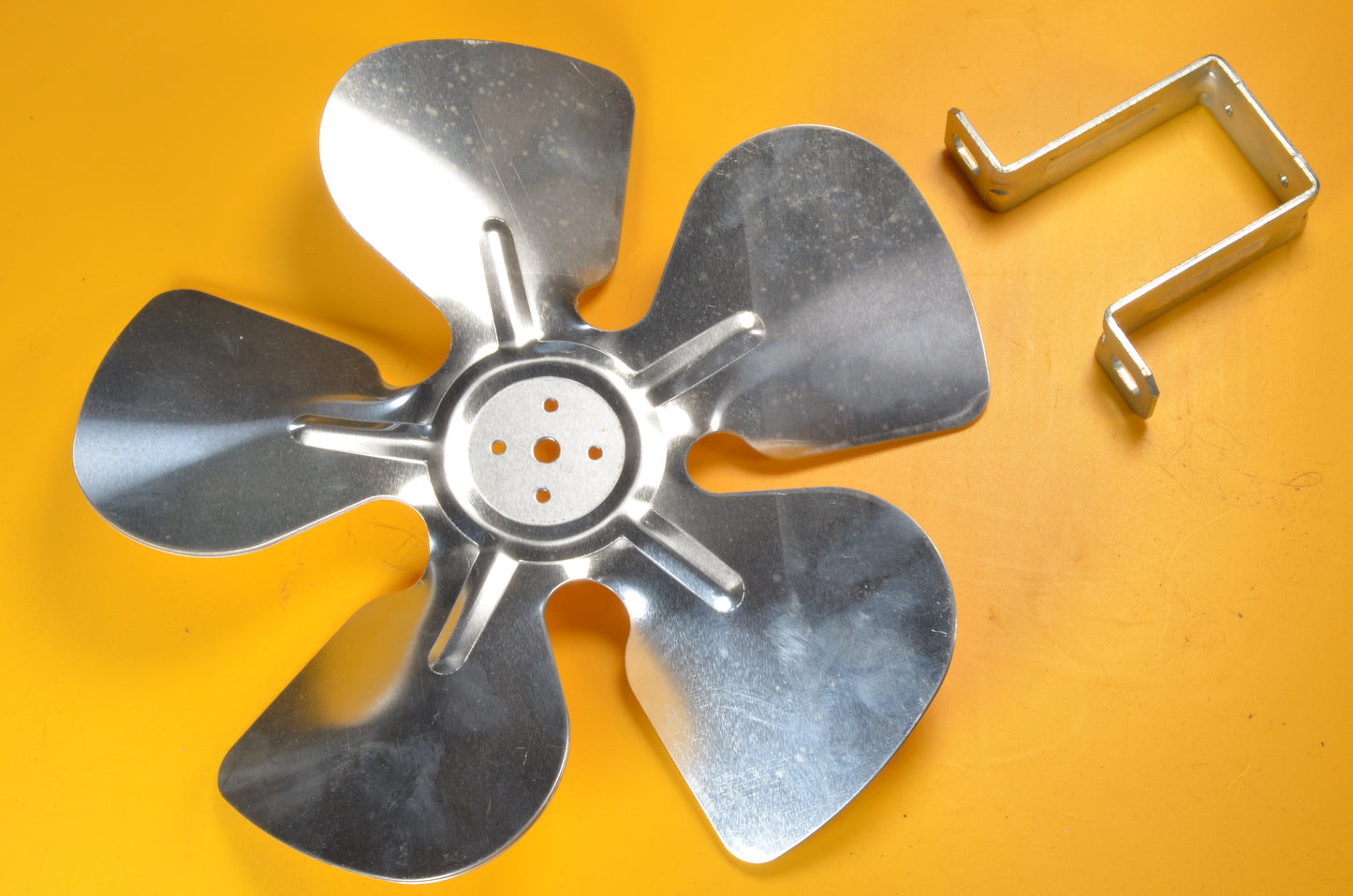 Fan Blade and Bracket for Musso Stella Fan